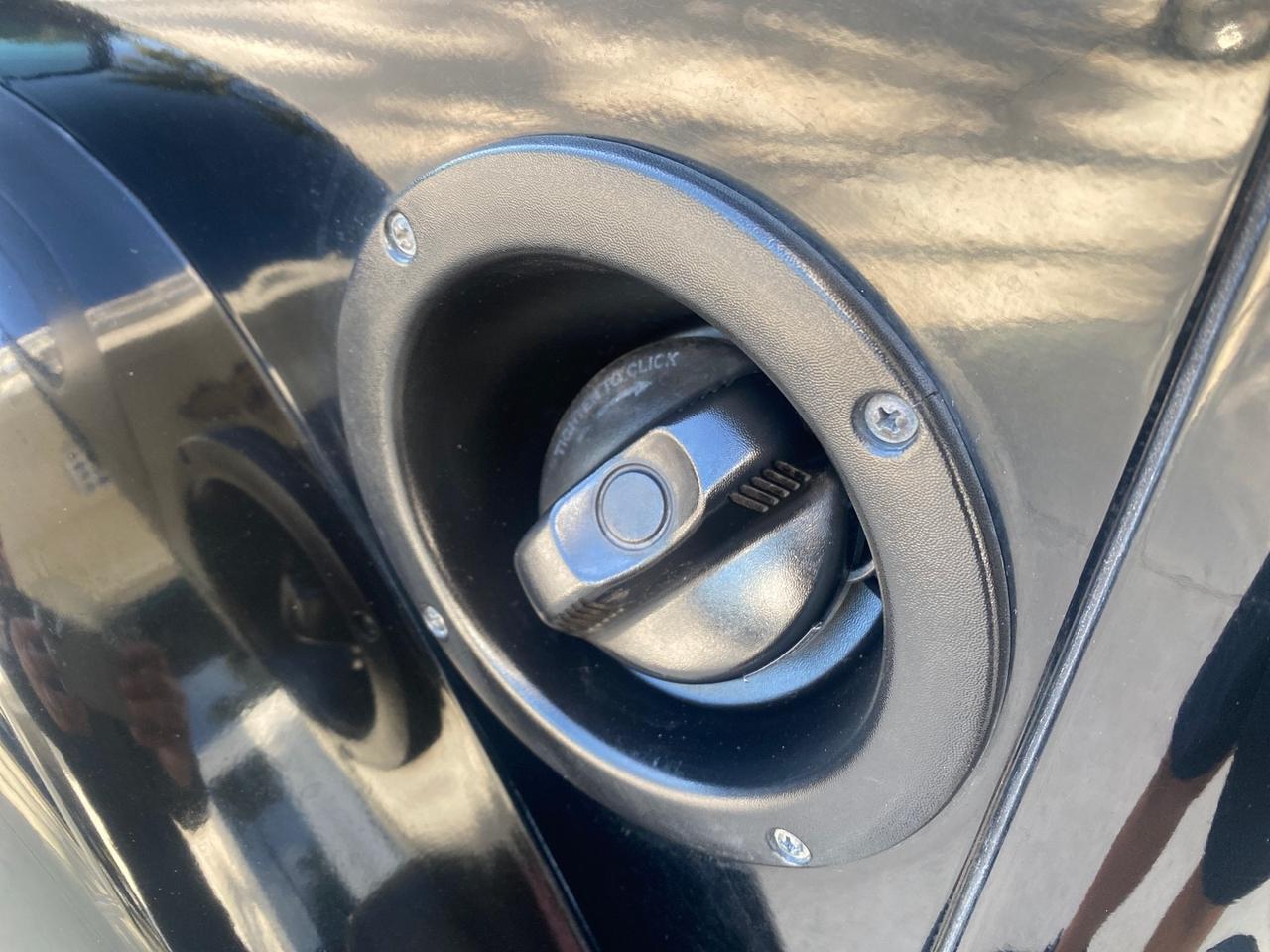 2001 Jeep Wrangler AUTO AC LOW MILES 77,760 HARD TOP Pompano Beach FL