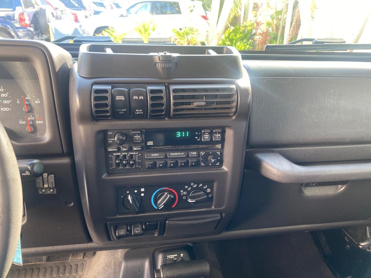 2001 Jeep Wrangler AUTO AC LOW MILES 77,760 HARD TOP Pompano Beach FL