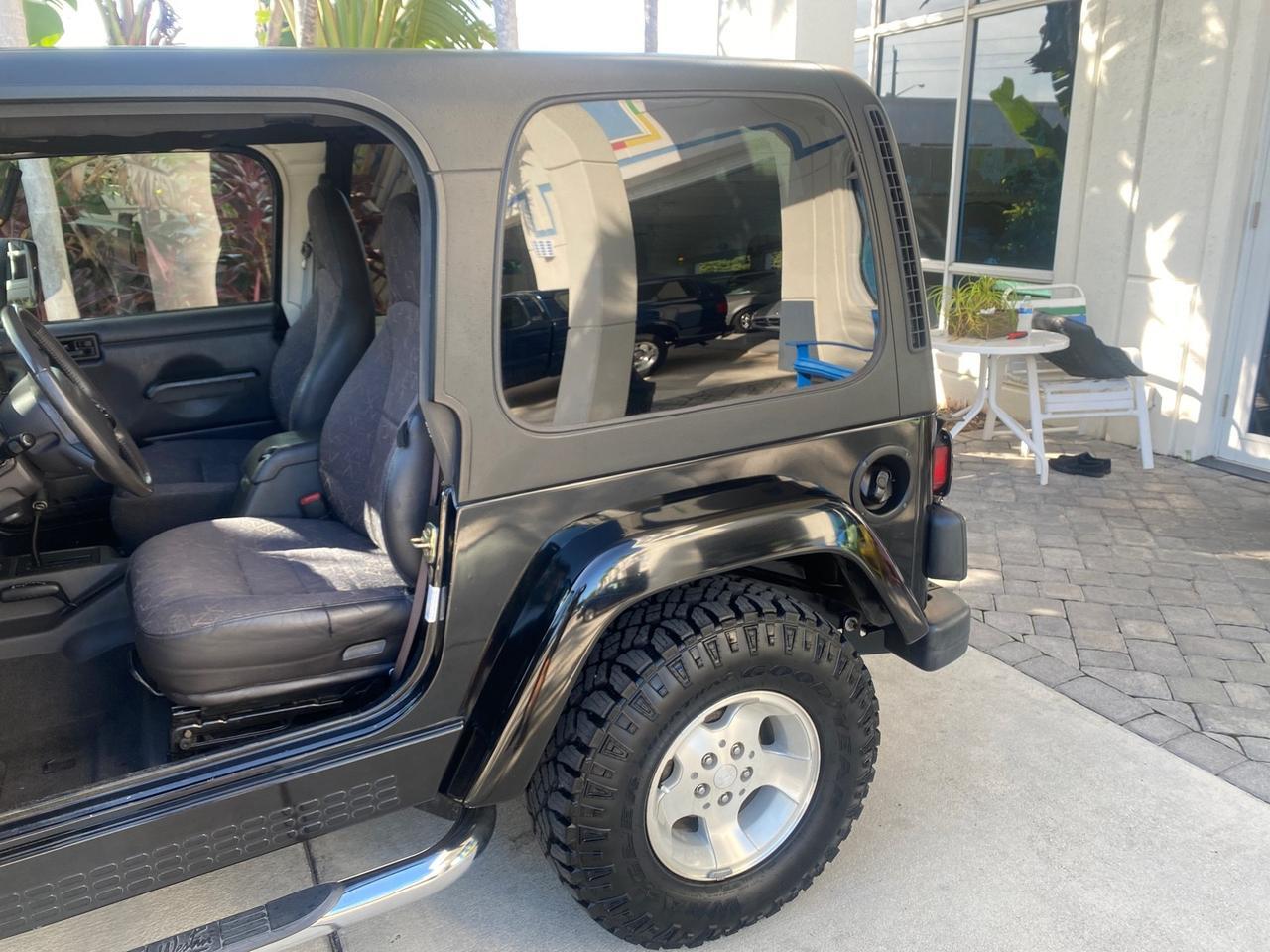 2001 Jeep Wrangler AUTO AC LOW MILES 77,760 HARD TOP Pompano Beach FL