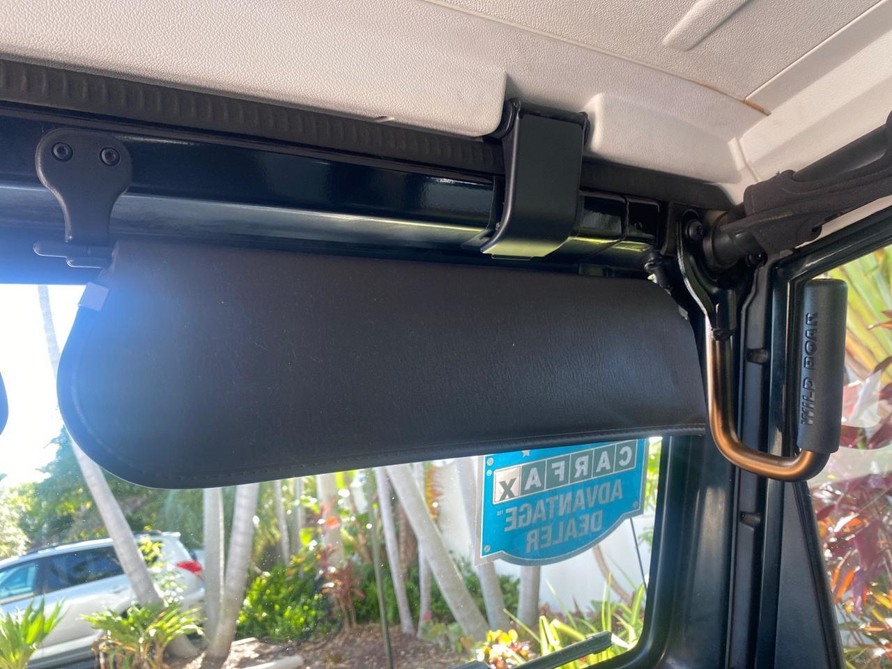 2001 Jeep Wrangler AUTO AC LOW MILES 77,760 HARD TOP Pompano Beach FL