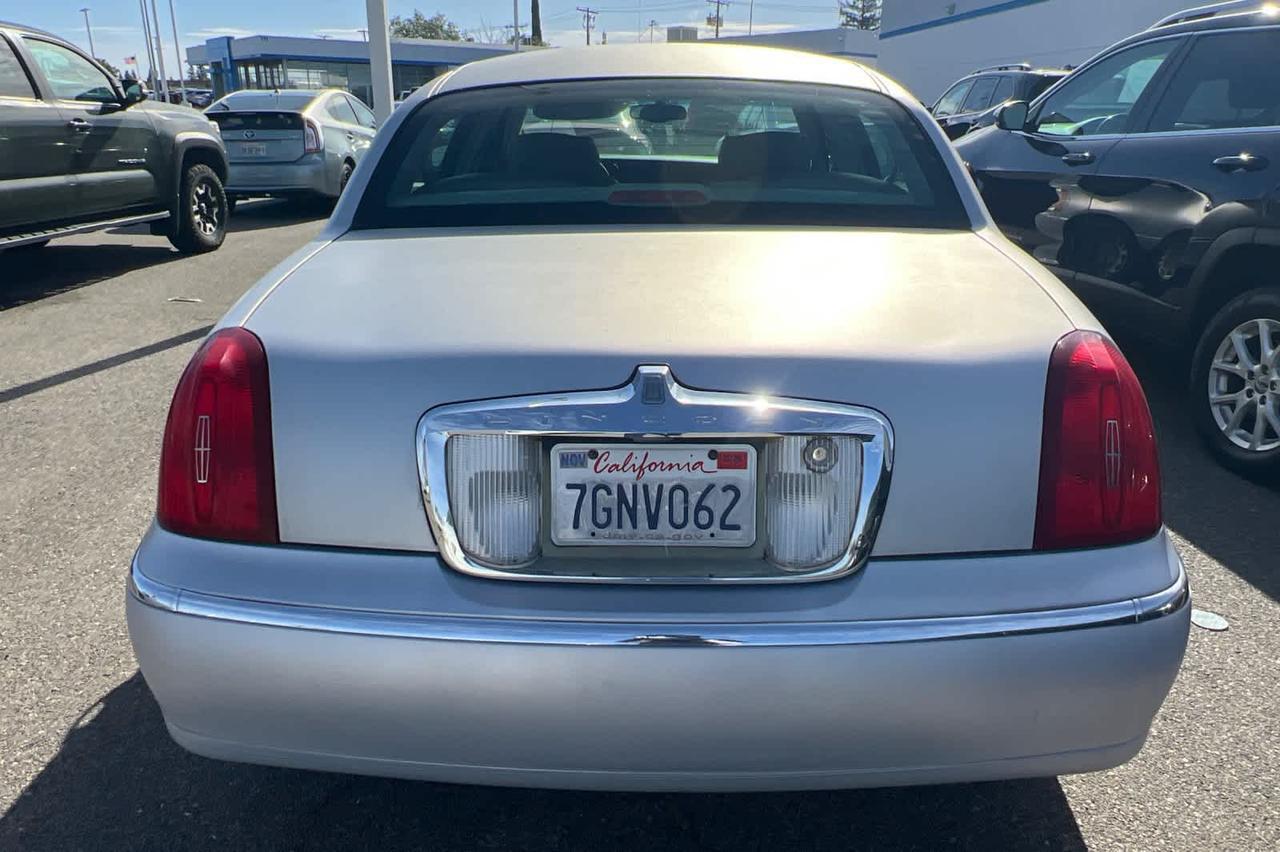 2001 Lincoln Town Car Cartier Roseville CA