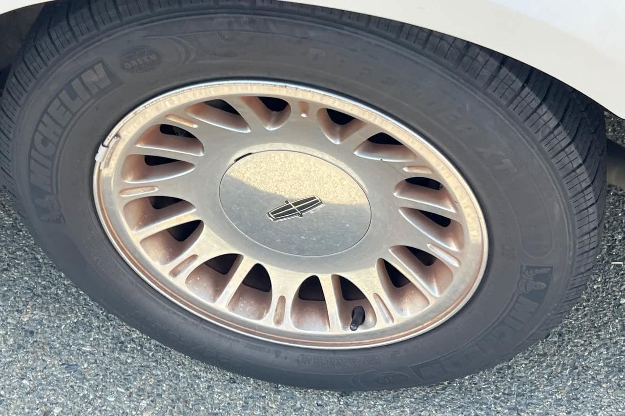 2001 Lincoln Town Car Cartier Roseville CA