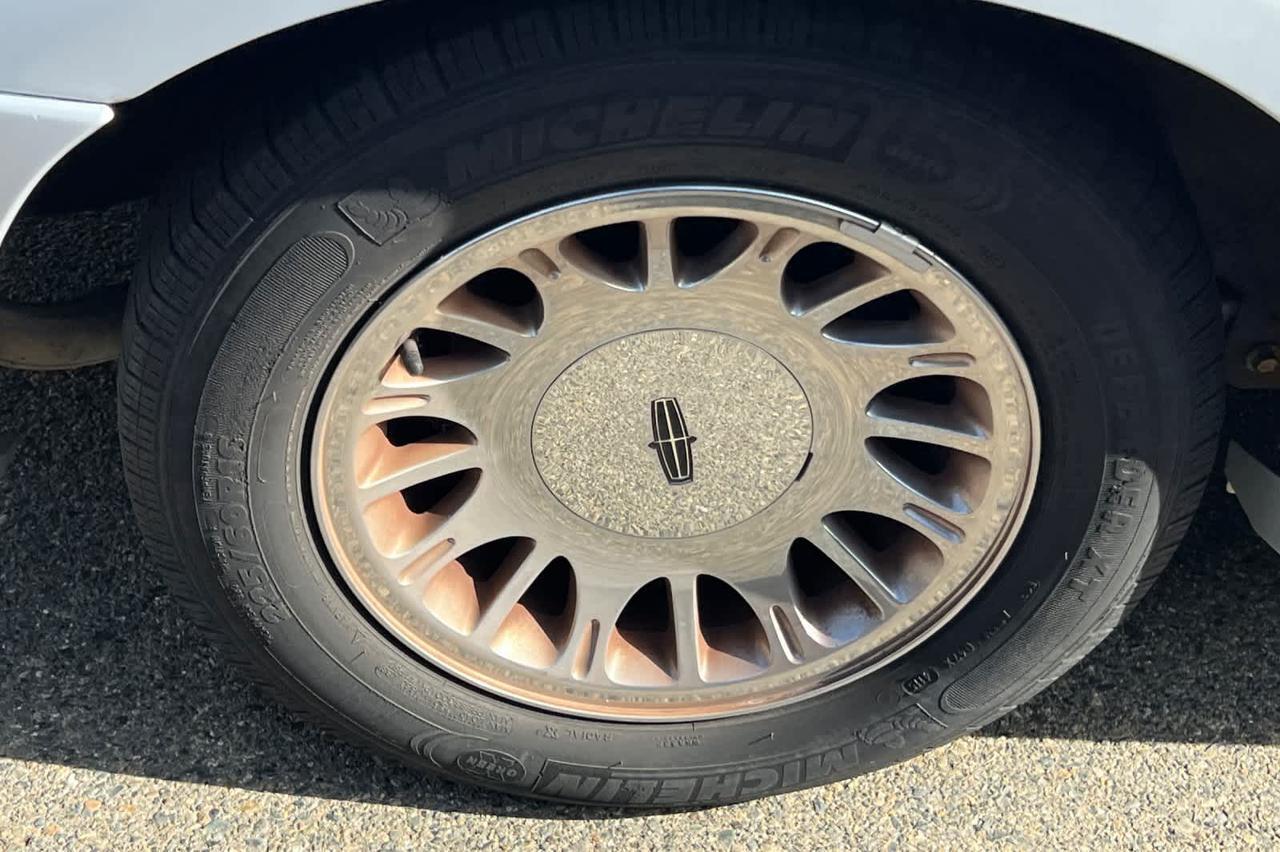 2001 Lincoln Town Car Cartier Roseville CA