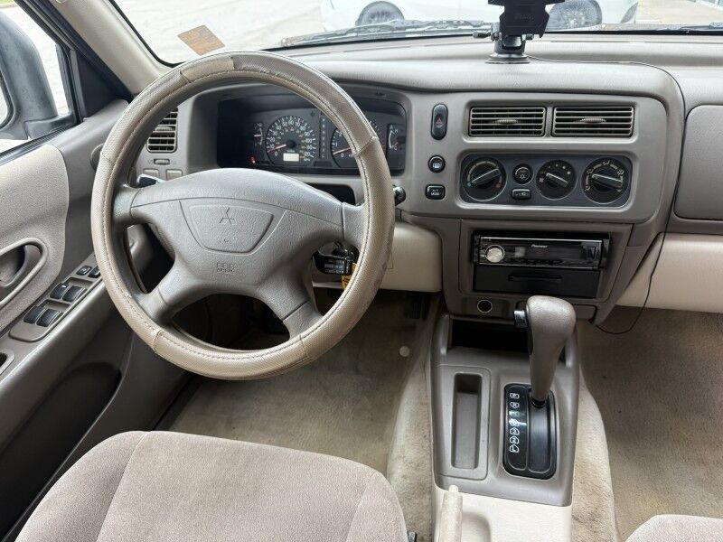 2001 Mitsubishi Montero Sport LS Collinsville OK