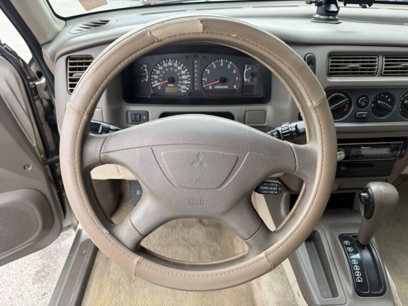 2001 Mitsubishi Montero Sport LS Collinsville OK