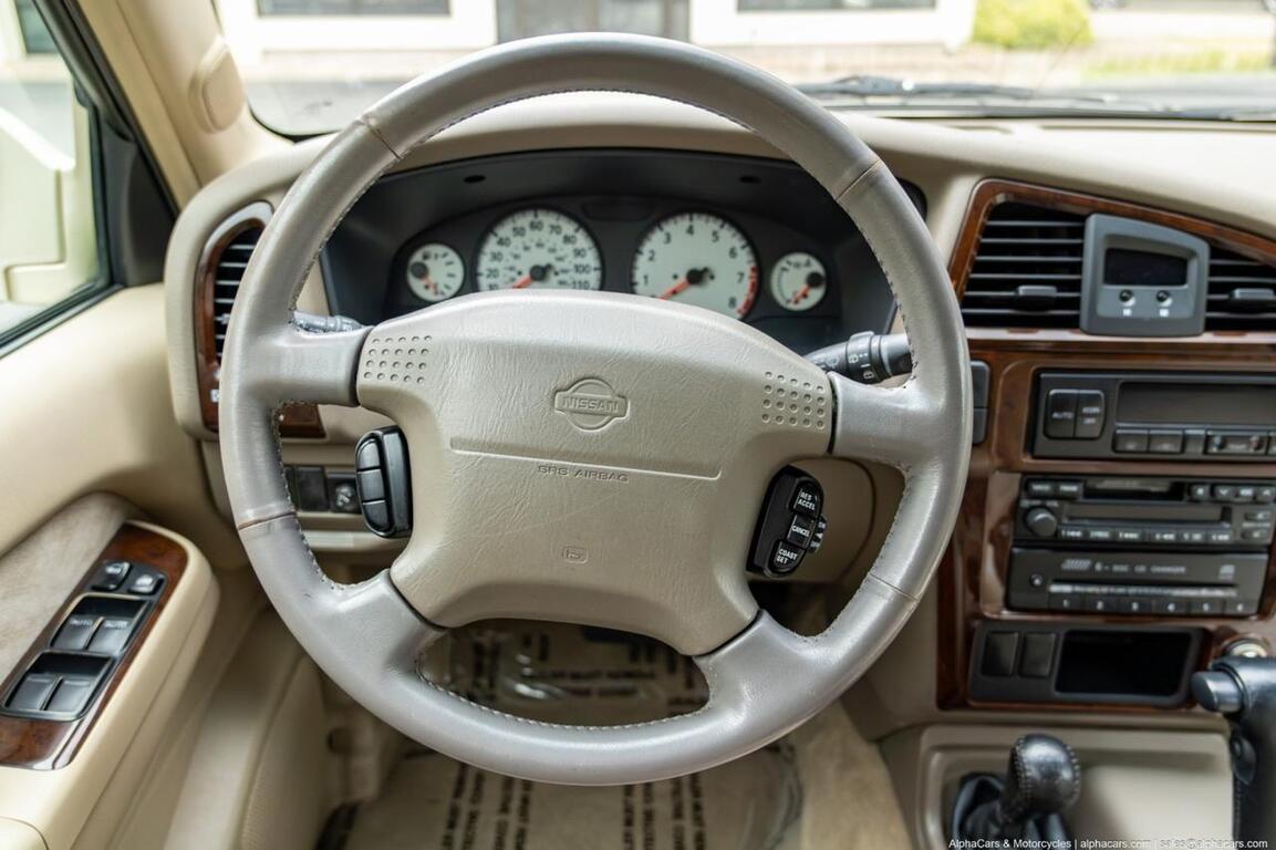 2001 Nissan Pathfinder LE 4WD Boston MA