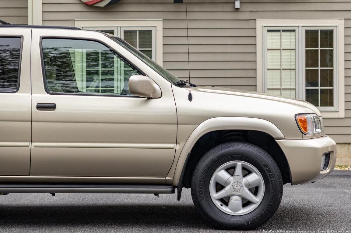 2001 Nissan Pathfinder LE 4WD Boston MA