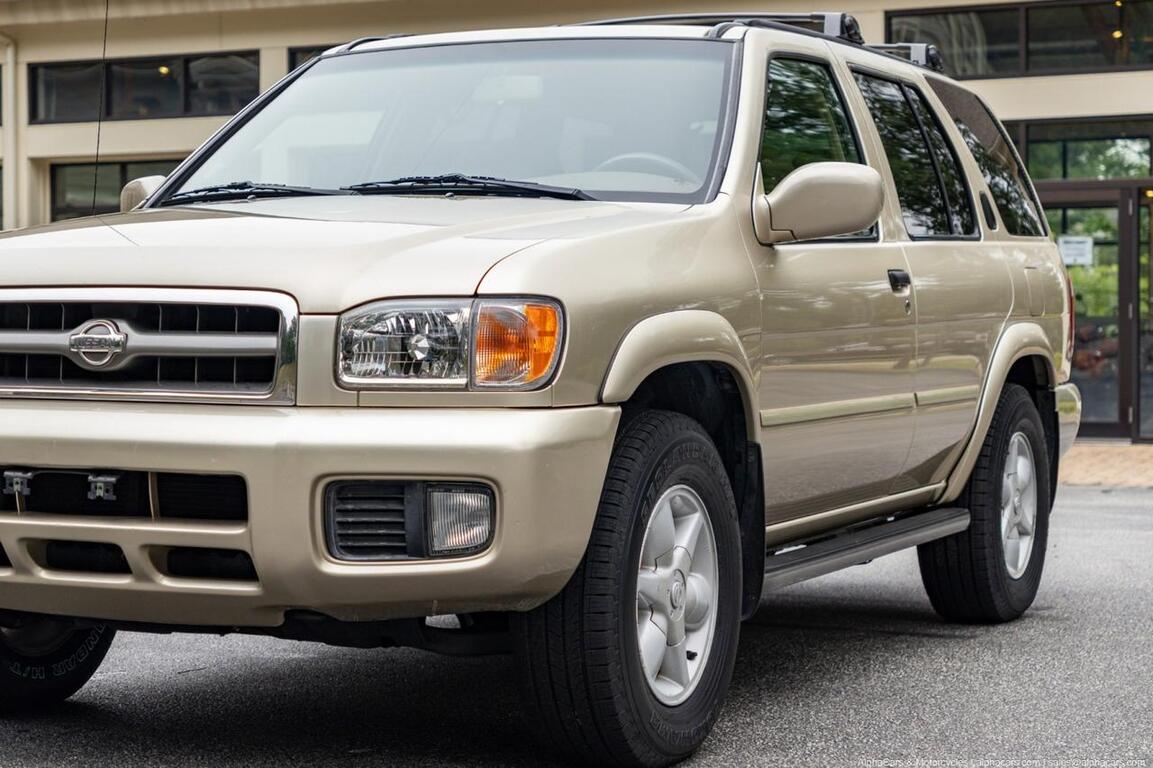 2001 Nissan Pathfinder LE 4WD Boston MA