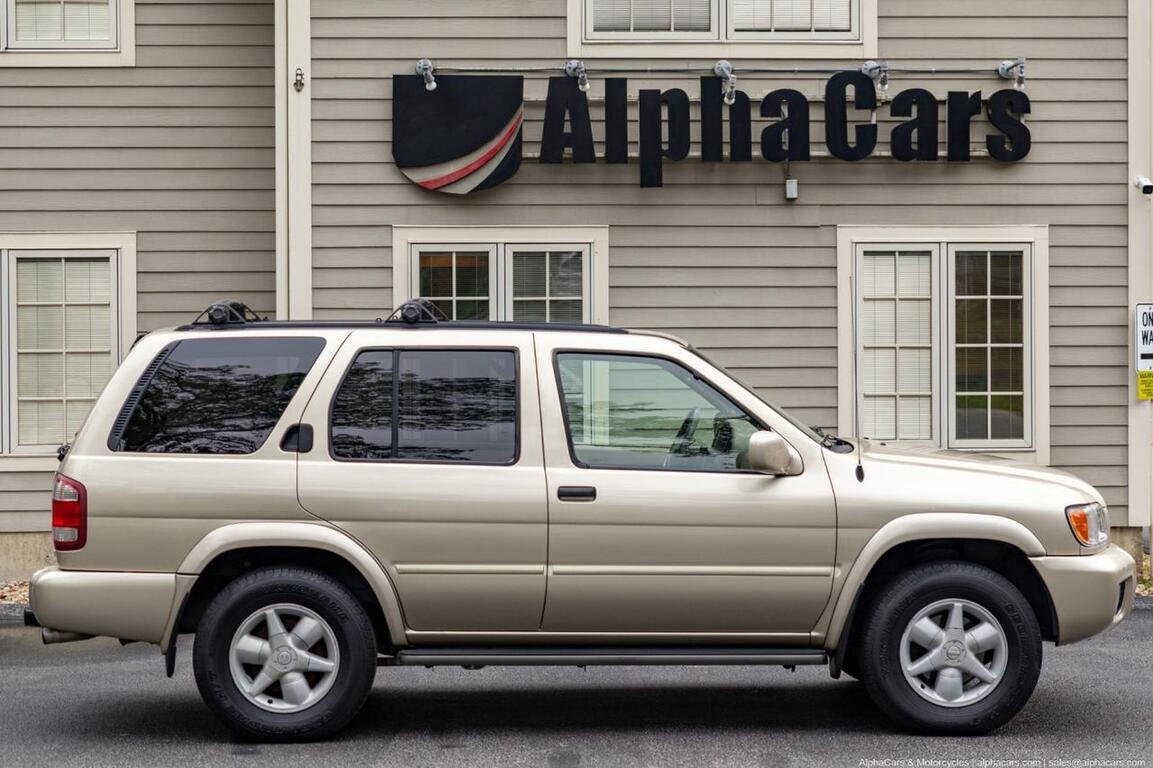 2001 Nissan Pathfinder LE 4WD Boston MA