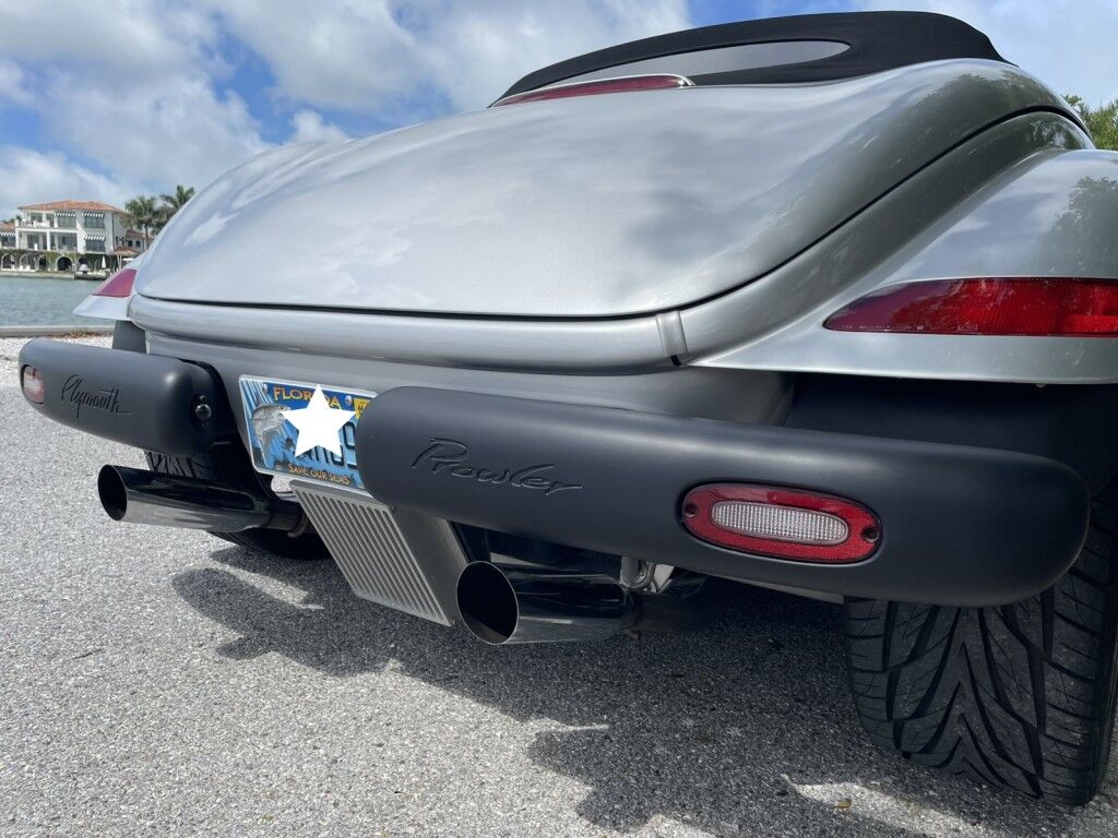 2001 Plymouth Prowler PROWLER~MINT~CLEAN CARFAX~UPGRADED STEREO SYSTEM~NEWER TIRES~VIEW BY APPOINTMENT ONLY~ONLINE FINANCE AND SHIPPING AVAILABLE!!!! Sarasota FL