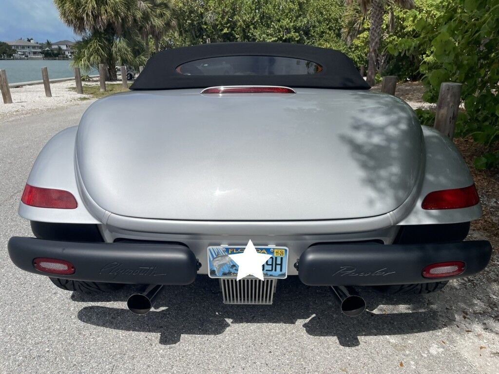 2001 Plymouth Prowler PROWLER~MINT~CLEAN CARFAX~UPGRADED STEREO SYSTEM~NEWER TIRES~VIEW BY APPOINTMENT ONLY~ONLINE FINANCE AND SHIPPING AVAILABLE!!!! Sarasota FL