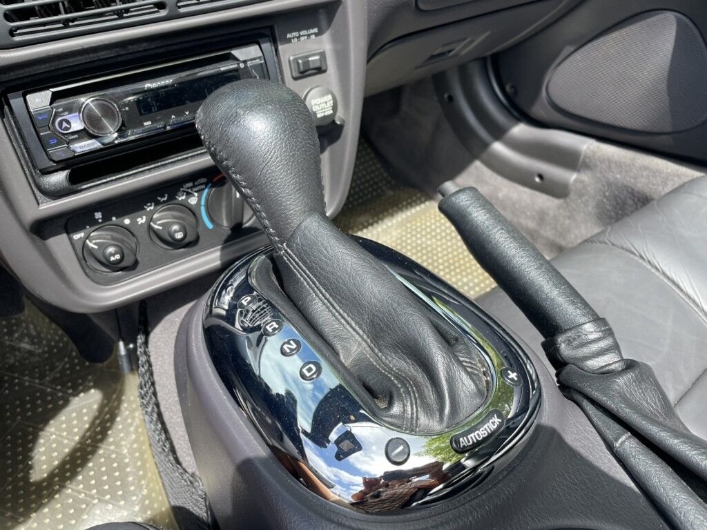 2001 Plymouth Prowler PROWLER~MINT~CLEAN CARFAX~UPGRADED STEREO SYSTEM~NEWER TIRES~VIEW BY APPOINTMENT ONLY~ONLINE FINANCE AND SHIPPING AVAILABLE!!!! Sarasota FL