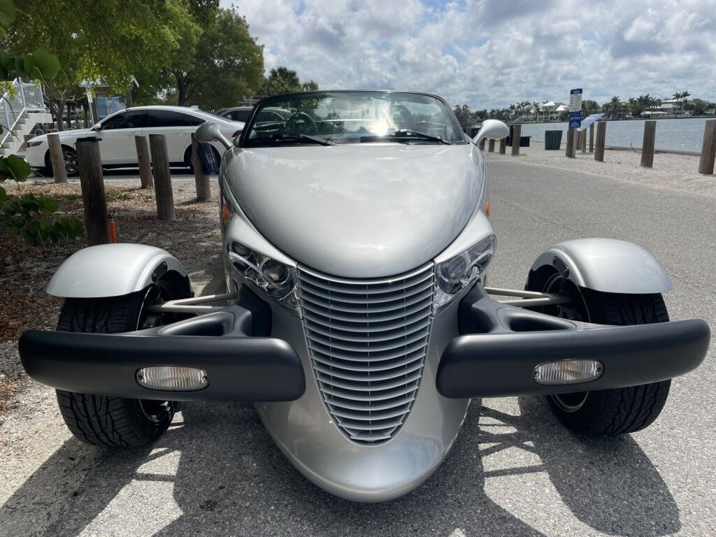 2001 Plymouth Prowler PROWLER~MINT~CLEAN CARFAX~UPGRADED STEREO SYSTEM~NEWER TIRES~VIEW BY APPOINTMENT ONLY~ONLINE FINANCE AND SHIPPING AVAILABLE!!!! Sarasota FL