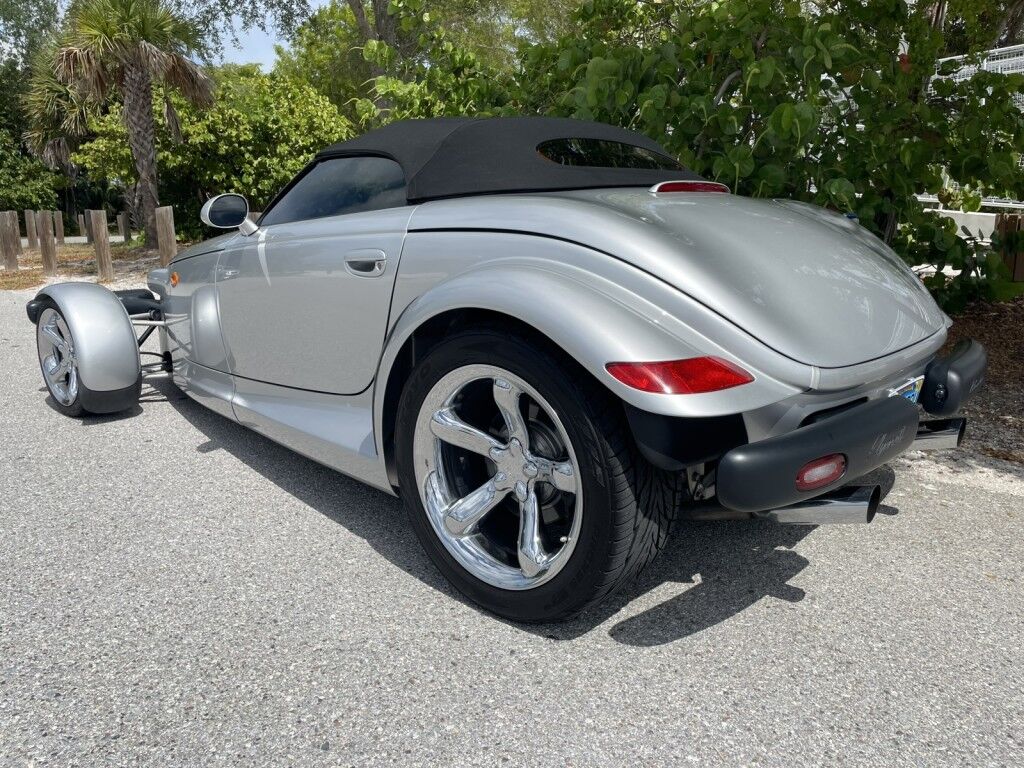 2001 Plymouth Prowler PROWLER~MINT~CLEAN CARFAX~UPGRADED STEREO SYSTEM~NEWER TIRES~VIEW BY APPOINTMENT ONLY~ONLINE FINANCE AND SHIPPING AVAILABLE!!!! Sarasota FL