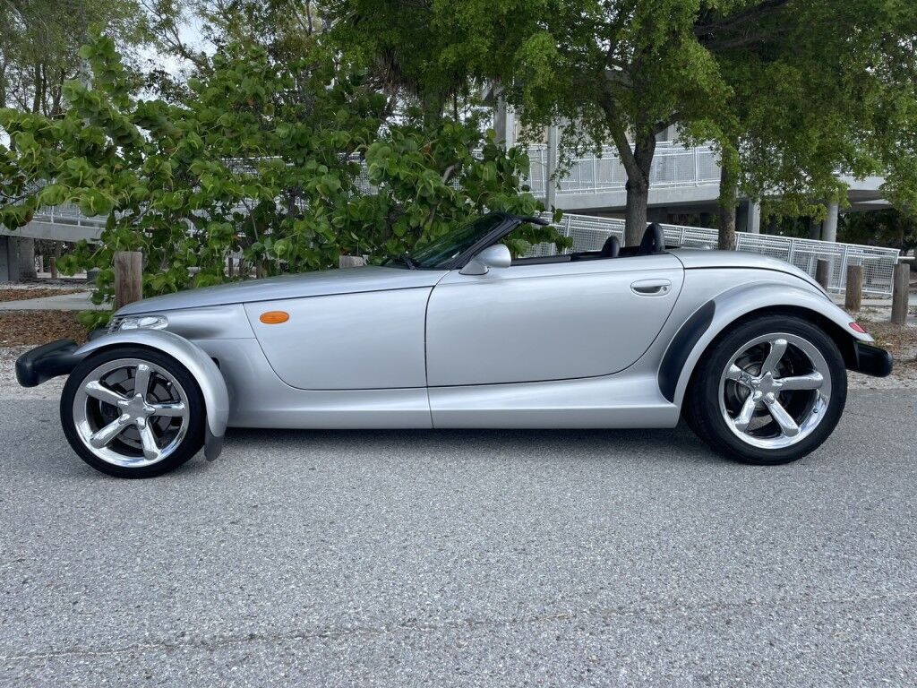 2001 Plymouth Prowler PROWLER~MINT~CLEAN CARFAX~UPGRADED STEREO SYSTEM~NEWER TIRES~VIEW BY APPOINTMENT ONLY~ONLINE FINANCE AND SHIPPING AVAILABLE!!!! Sarasota FL