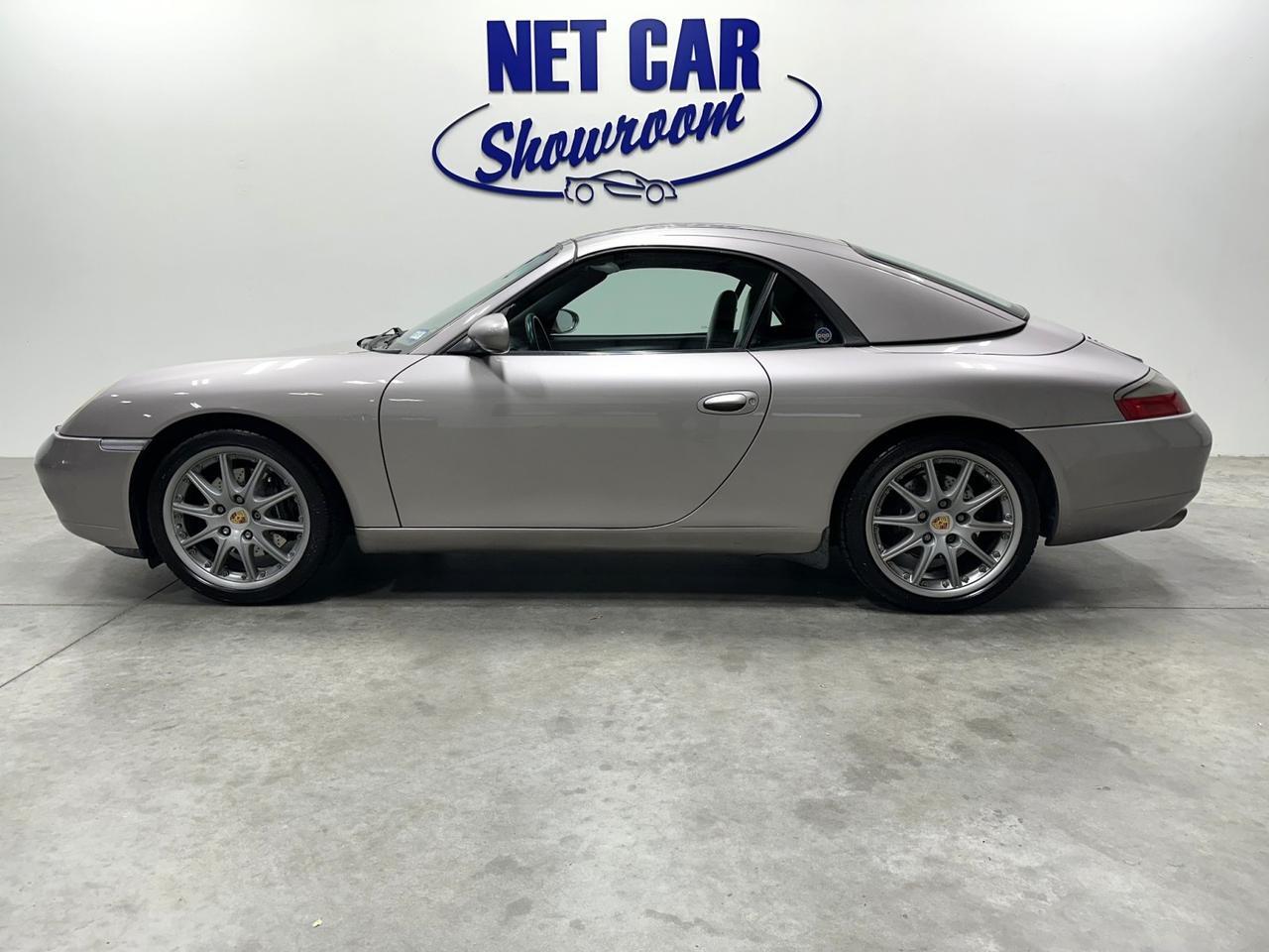 2001 Porsche 911 Carrera