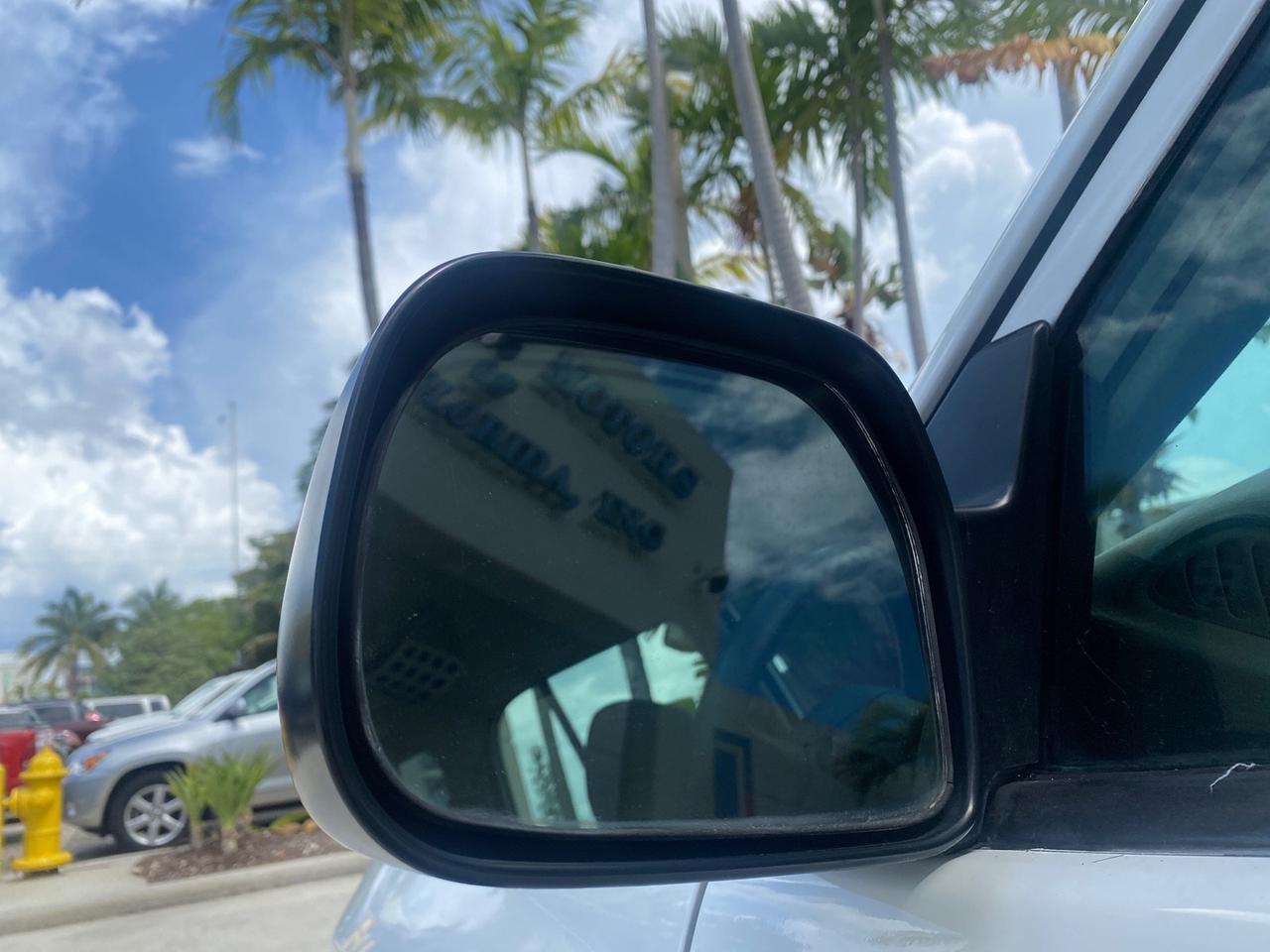 2001 Suzuki Vitara JLS LOW 35,130 1 OWNER Pompano Beach FL