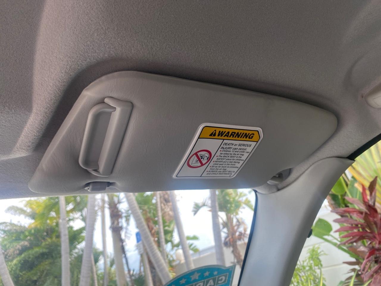 2001 Suzuki Vitara JLS LOW 35,130 1 OWNER Pompano Beach FL