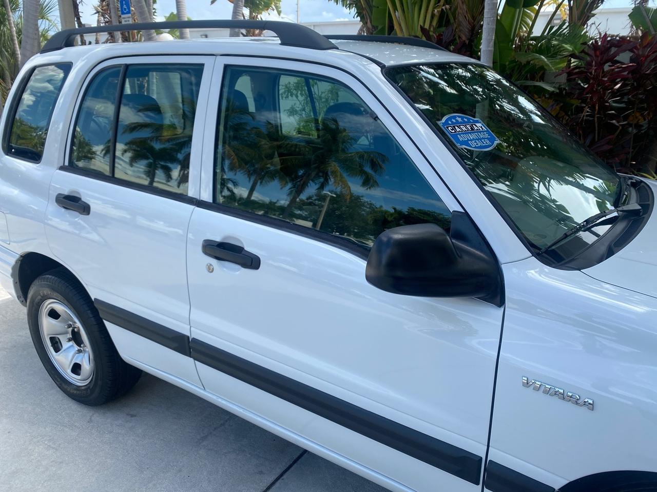 2001 Suzuki Vitara JLS LOW 35,130 1 OWNER Pompano Beach FL