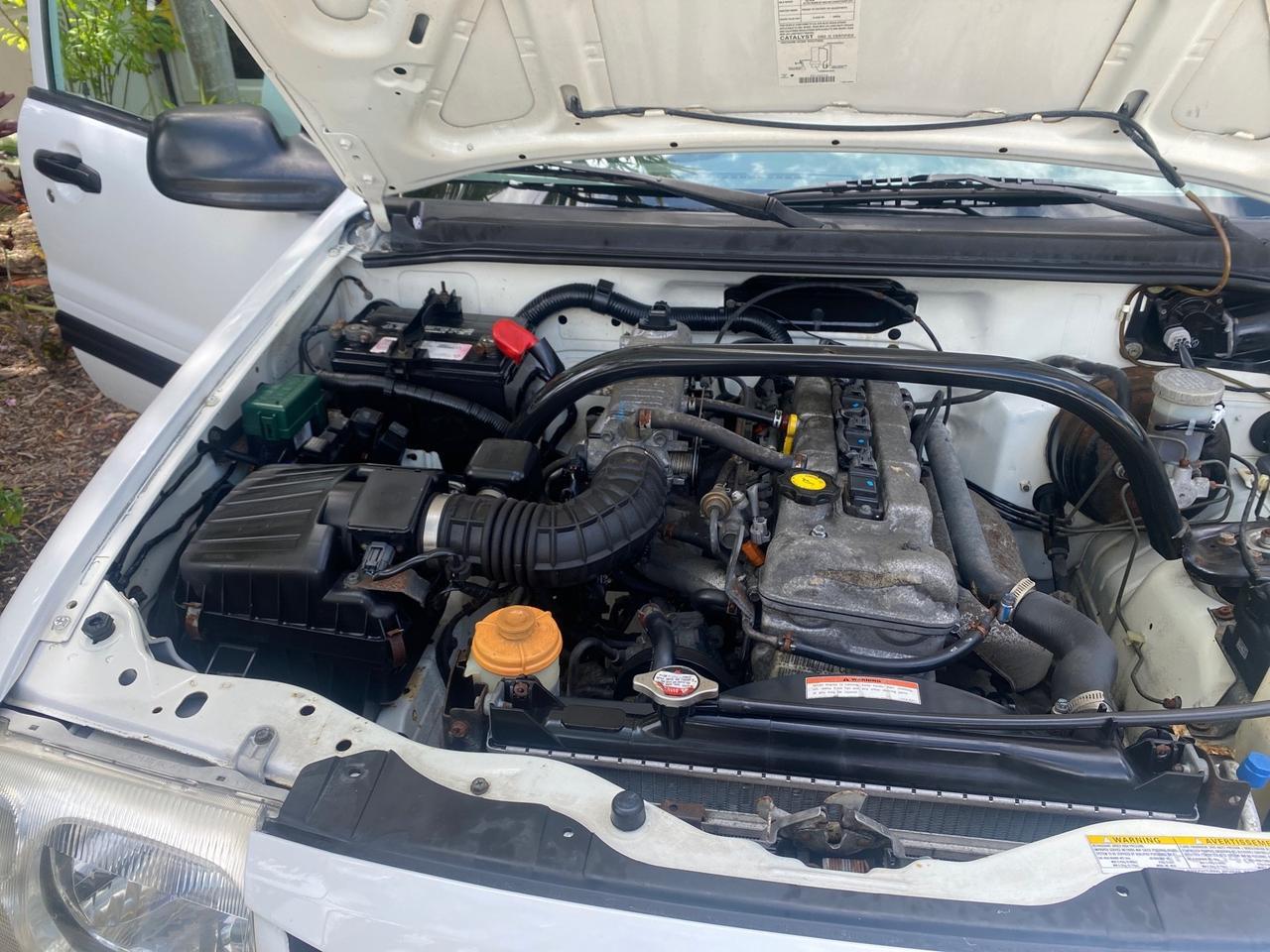 2001 Suzuki Vitara JLS LOW 35,130 1 OWNER Pompano Beach FL