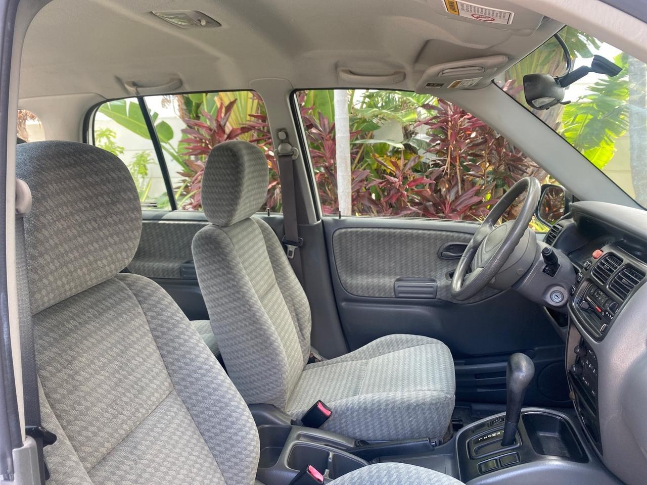 2001 Suzuki Vitara JLS LOW 35,130 1 OWNER Pompano Beach FL