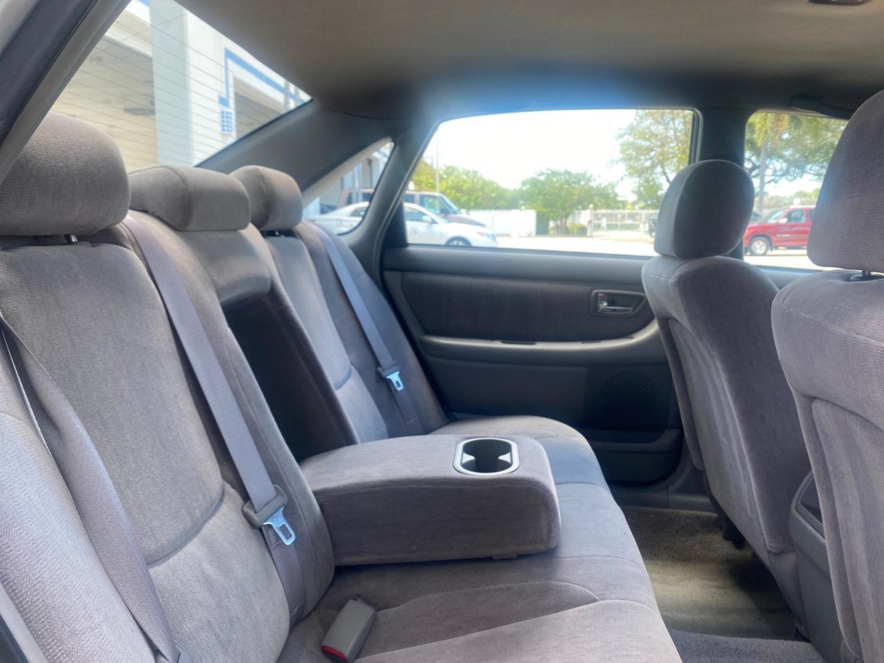 2001 Toyota Avalon XLS w/Bucket Seats LOW MILES 60,208 Pompano Beach FL