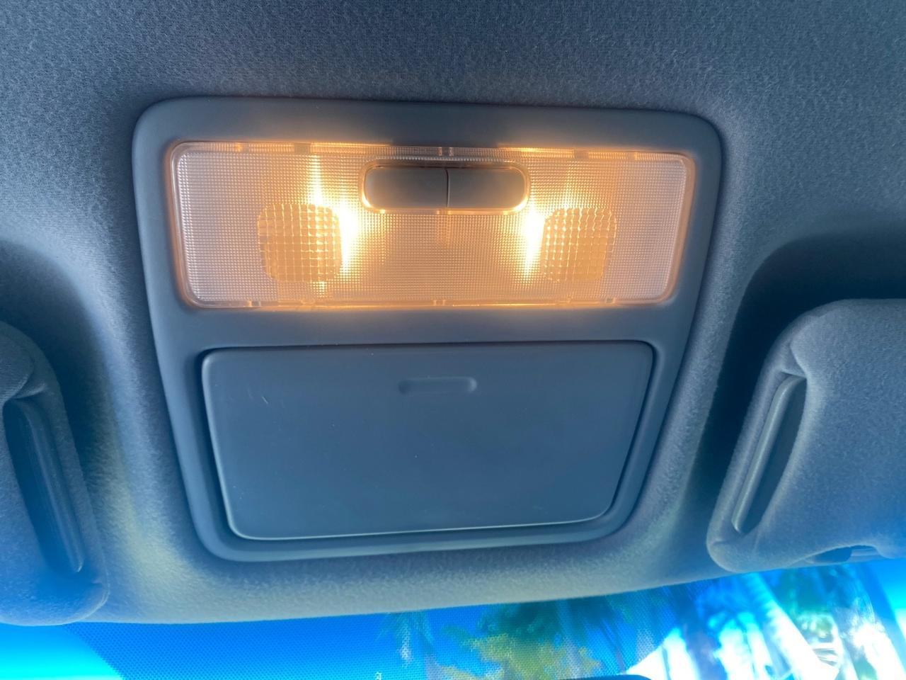 2001 Toyota Avalon XLS w/Bucket Seats LOW MILES 60,208 Pompano Beach FL
