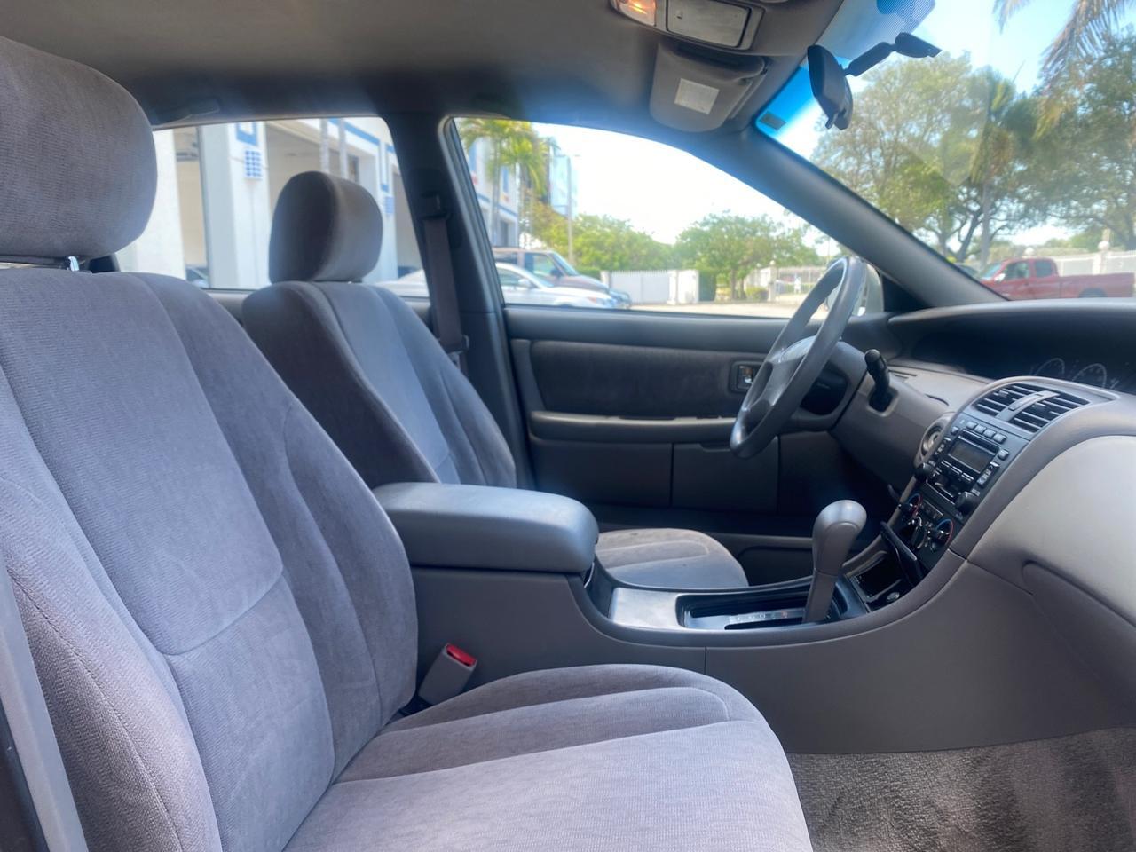 2001 Toyota Avalon XLS w/Bucket Seats LOW MILES 60,208 Pompano Beach FL