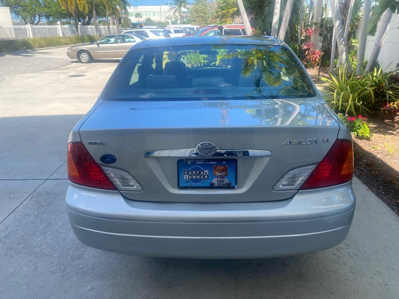 2001 Toyota Avalon XLS w/Bucket Seats LOW MILES 60,208 Pompano Beach FL