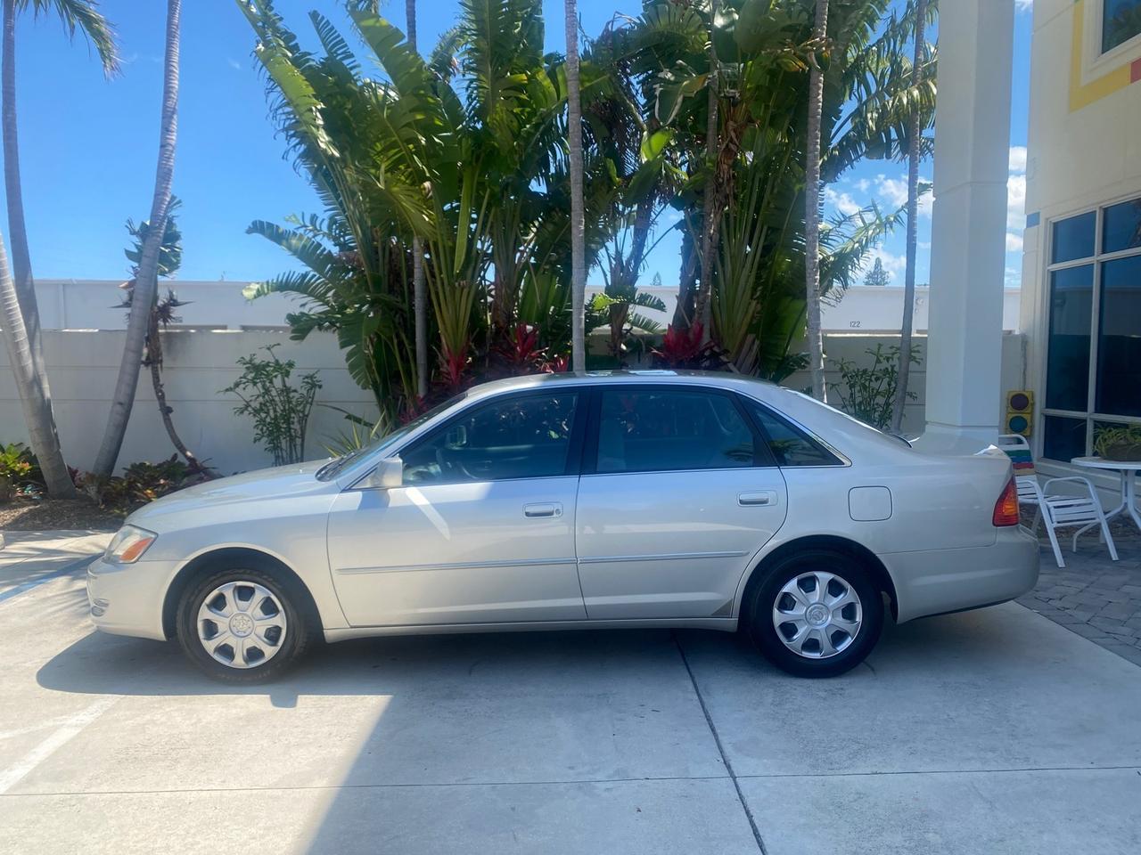 2001 Toyota Avalon XLS w/Bucket Seats LOW MILES 60,208 Pompano Beach FL
