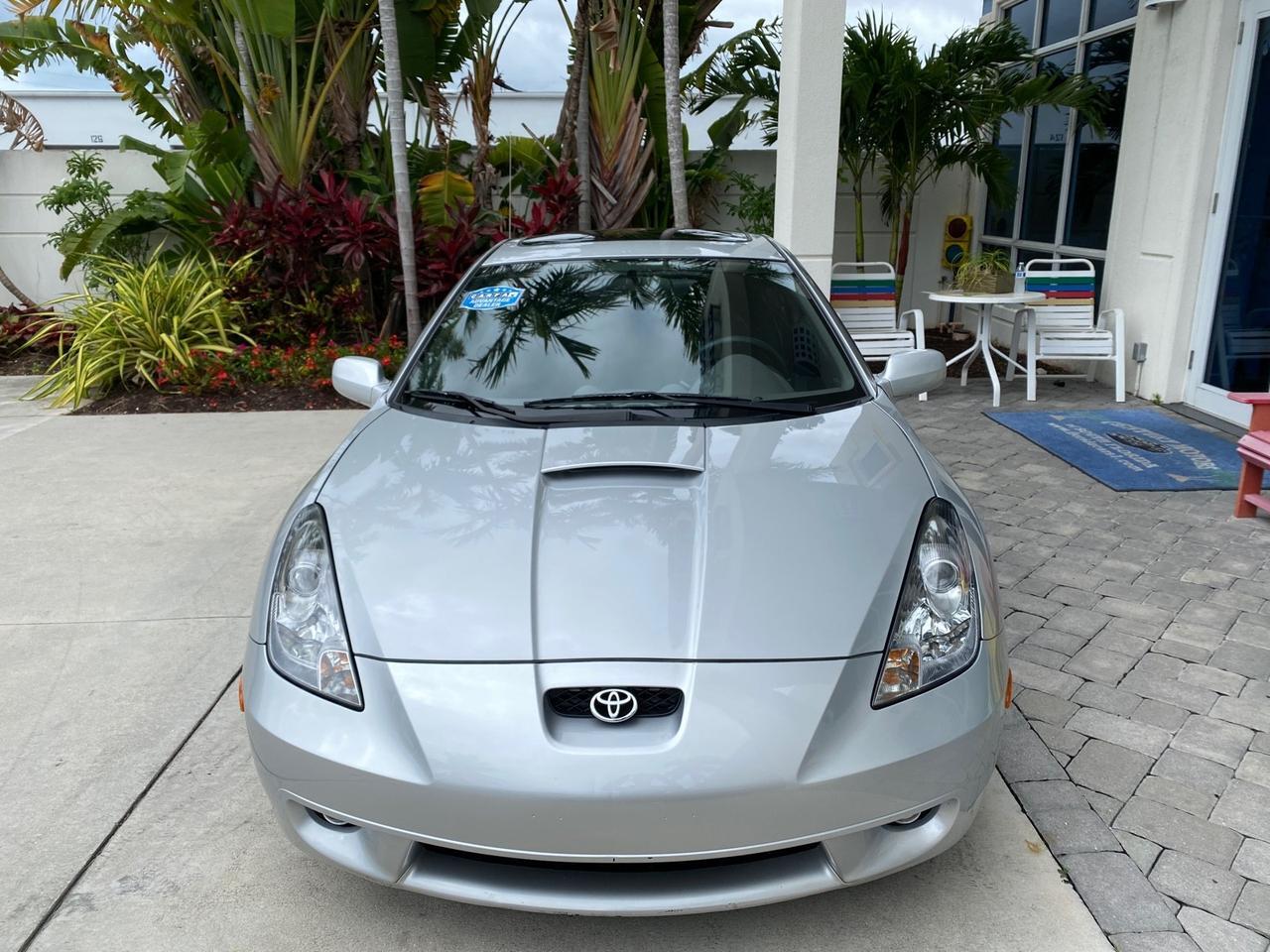 2001 Toyota Celica GT COUPE LOW MILES 60,070