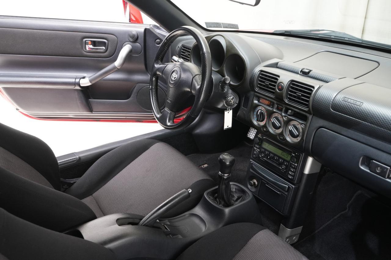 2001 Toyota MR2 Spyder 5-Speed Manual 1-Owner West Chester PA