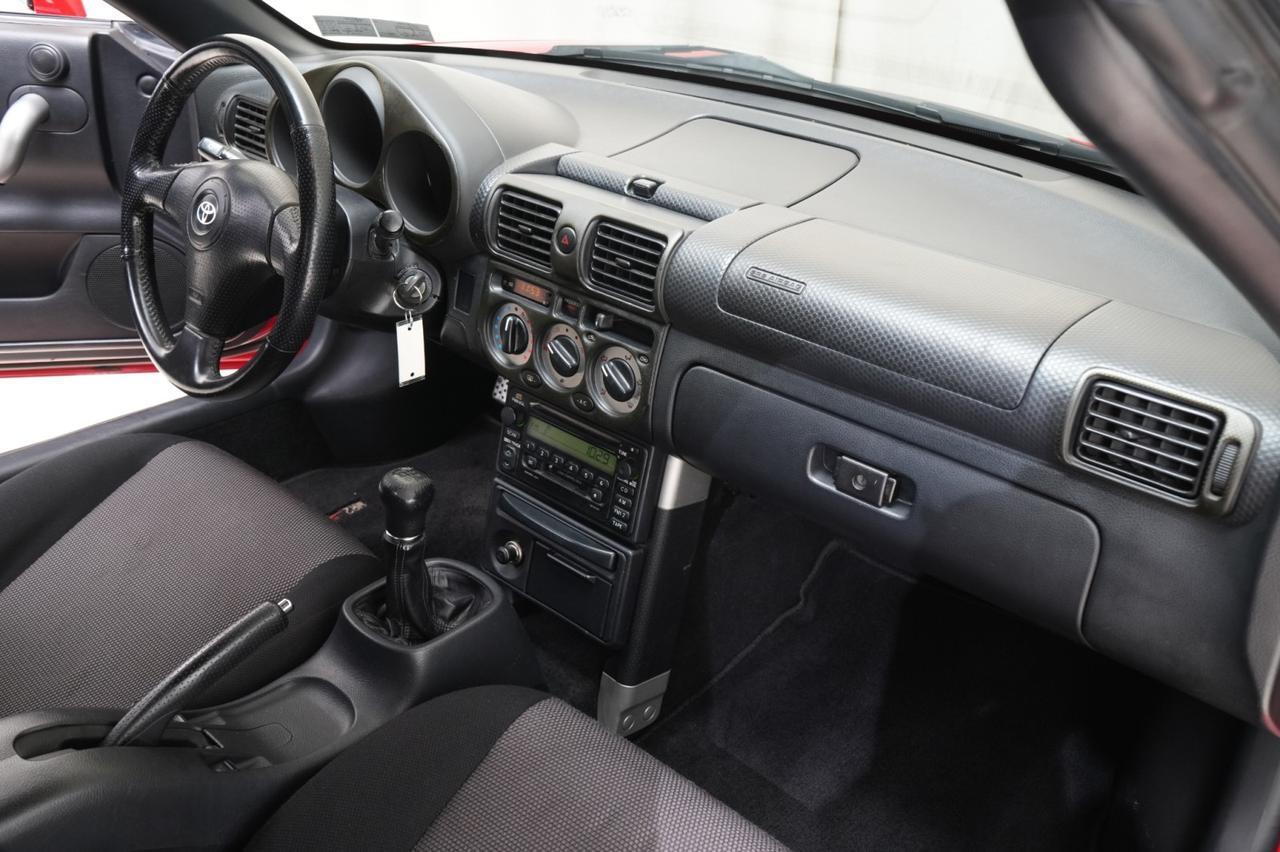 2001 Toyota MR2 Spyder 5-Speed Manual 1-Owner West Chester PA