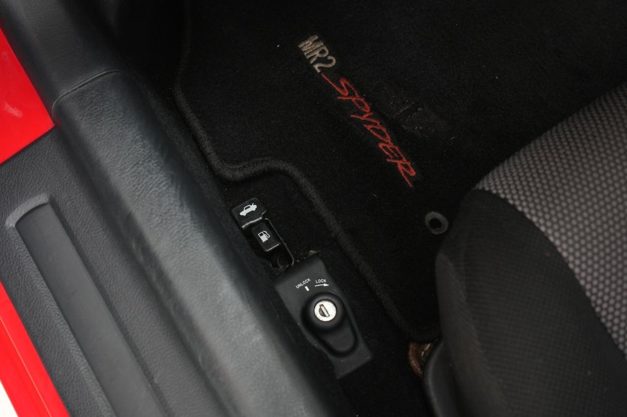 2001 Toyota MR2 Spyder 5-Speed Manual 1-Owner West Chester PA