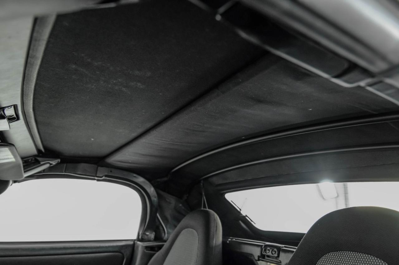 2001 Toyota MR2 Spyder LEATHER STEERING WHEEL REMOTE KEYLESS ENTRY POWER EQUIPMENT ALLOY WHEELS Carrollton TX