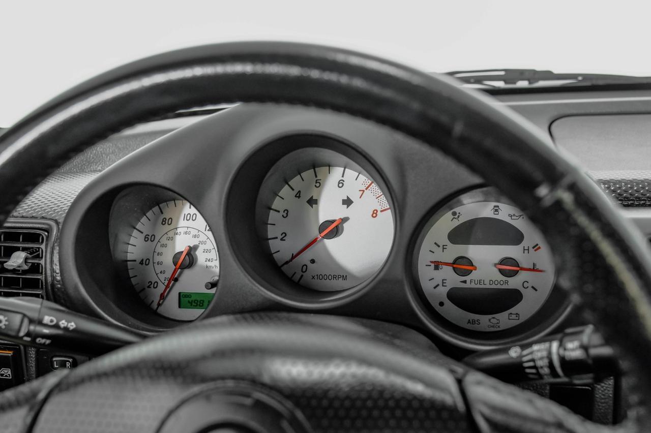 2001 Toyota MR2 Spyder LEATHER STEERING WHEEL REMOTE KEYLESS ENTRY POWER EQUIPMENT ALLOY WHEELS Carrollton TX