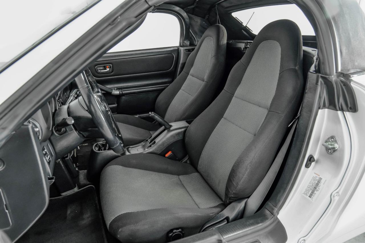 2001 Toyota MR2 Spyder LEATHER STEERING WHEEL REMOTE KEYLESS ENTRY POWER EQUIPMENT ALLOY WHEELS Carrollton TX