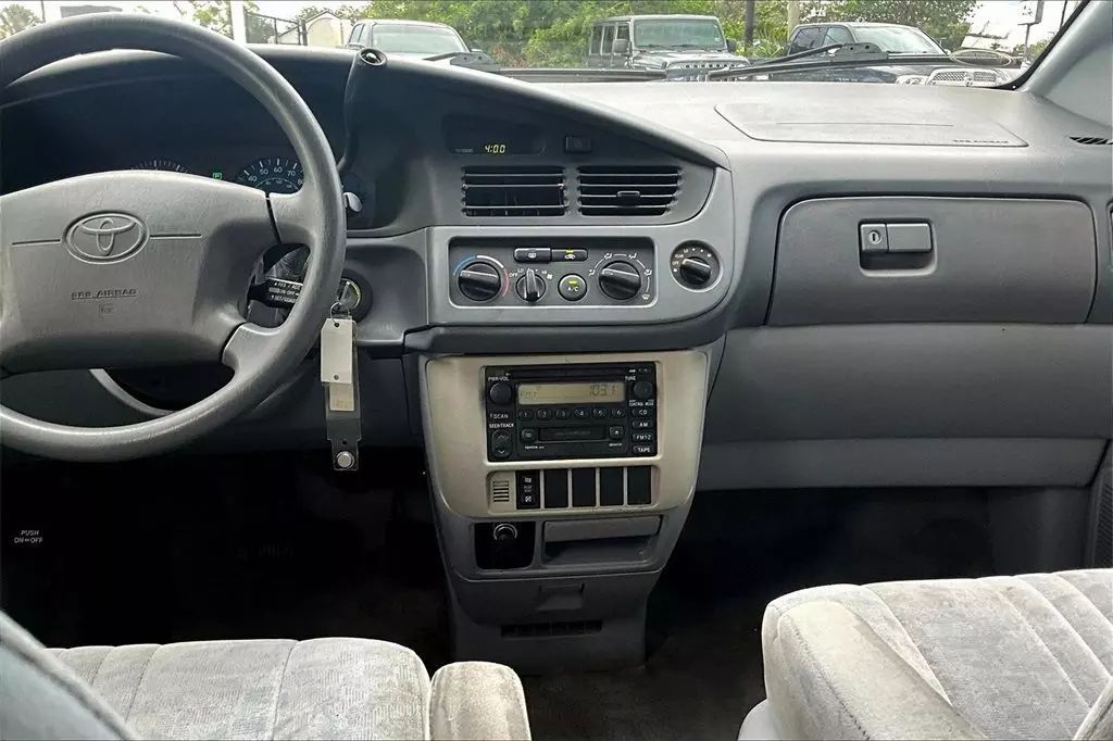 2001 Toyota Sienna LE Minivan Maitland FL