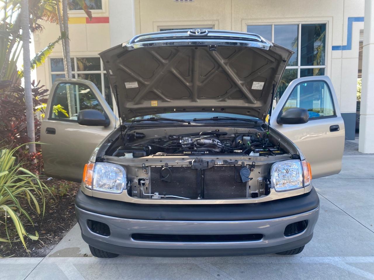 2001 Toyota Tundra LOW MILES 65,445 1 OWNER Pompano Beach FL