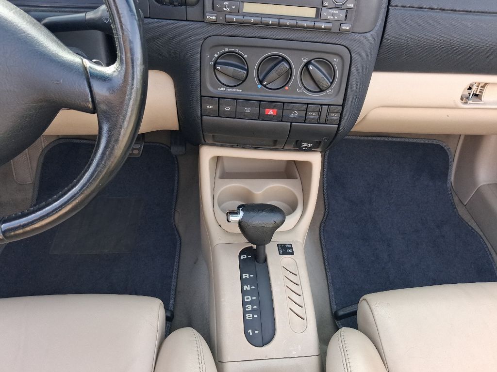 2001 Volkswagen Cabrio GLX - Photo 11