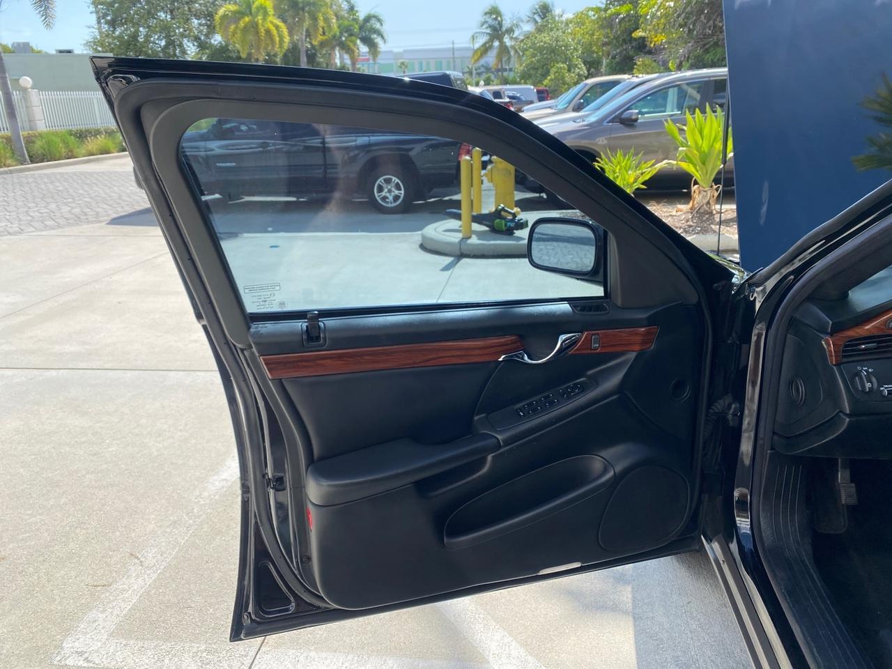 2002 Cadillac Deville LIMO LOW MILES 37,218 Pompano Beach FL
