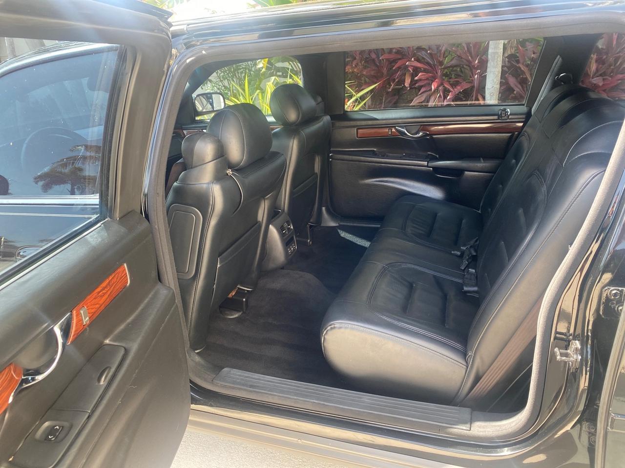 2002 Cadillac Deville LIMO LOW MILES 37,218 Pompano Beach FL