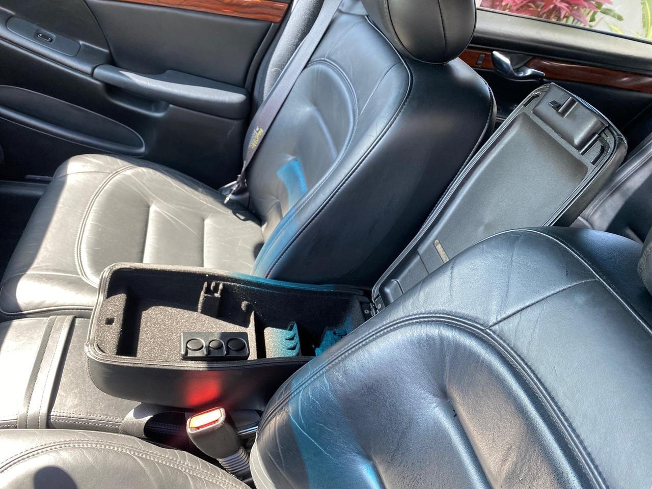 2002 Cadillac Deville LIMO LOW MILES 37,218 Pompano Beach FL