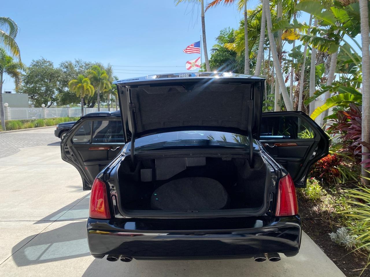 2002 Cadillac Deville LIMO LOW MILES 37,218 Pompano Beach FL