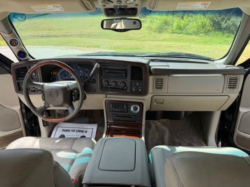 2002 Cadillac ESCALADE ONLY 30K MILES COLD AC WHEELS RUNS GREAT AWD LEATHER Sarasota FL