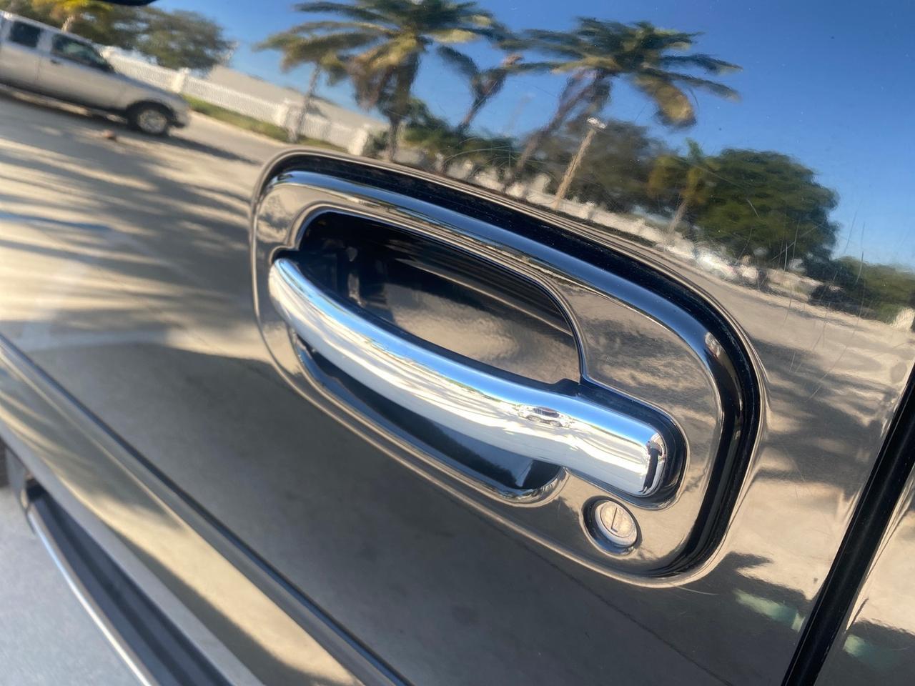 2002 Cadillac Escalade L0W MILES 68,090 4WD Pompano Beach FL