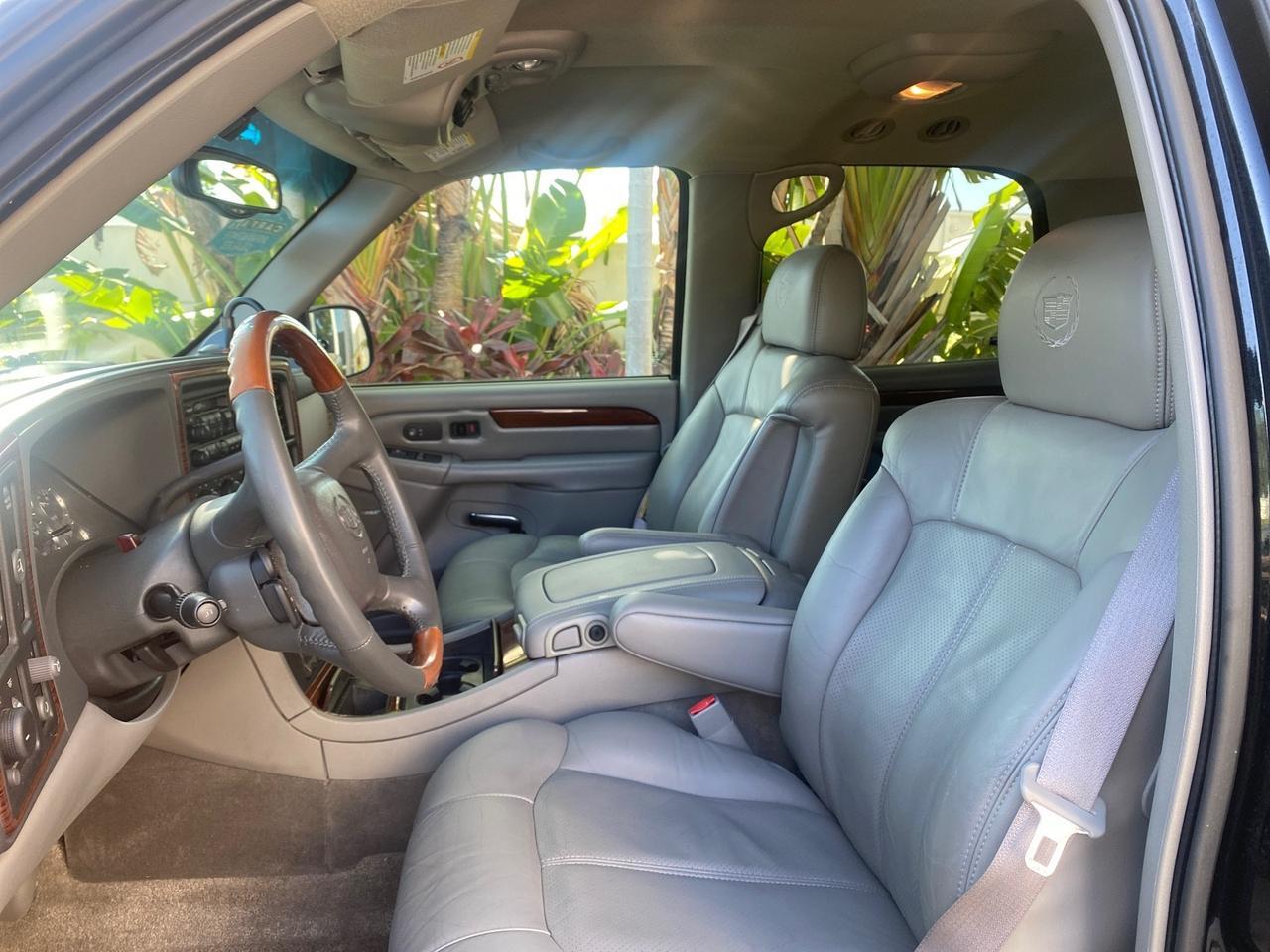 2002 Cadillac Escalade L0W MILES 68,090 4WD Pompano Beach FL