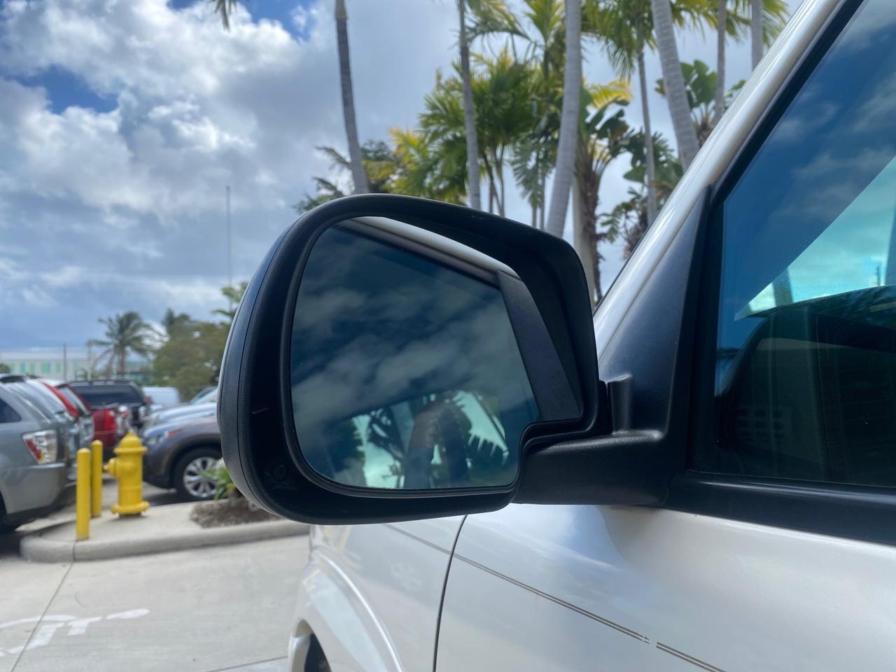 2002 Cadillac Escalade LOW MILES 67,881 1 OWNER Pompano Beach FL