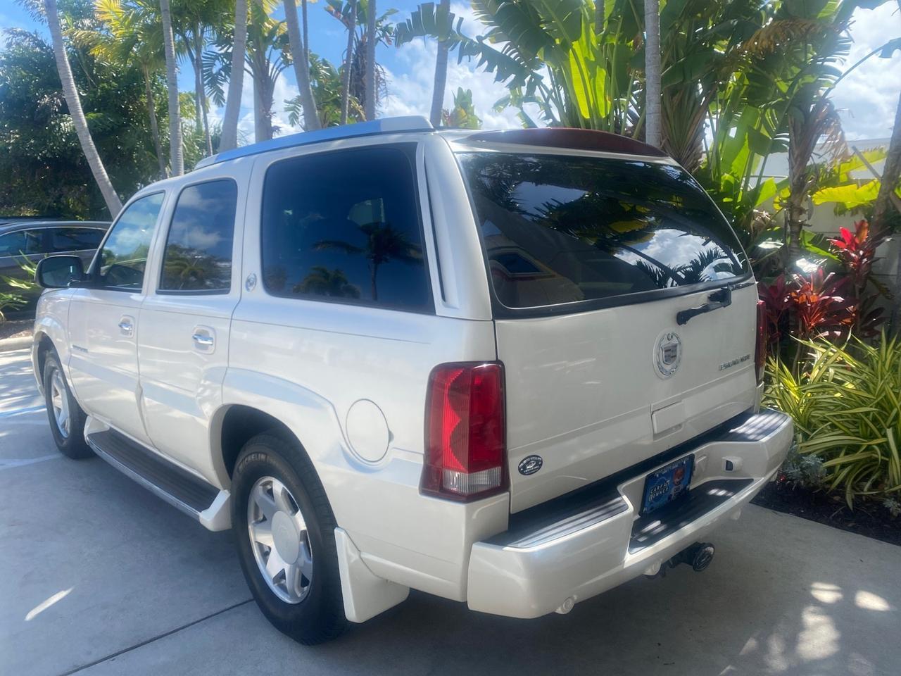 2002 Cadillac Escalade LOW MILES 67,881 1 OWNER Pompano Beach FL