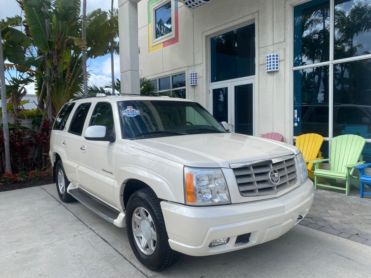 2002 Cadillac Escalade LOW MILES 67,881 1 OWNER
